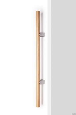 Tirador alargado de un solo lado Kumo Wood Big One 1056 para muebles, madera de roble con aluminio cepillado plateado.