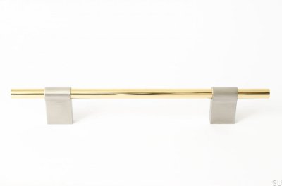 Tirador para mueble rectangular Line Mix 128. Latón pulido, sin pintar, con acero cepillado