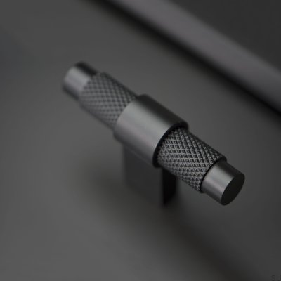 Pomo para muebles T-Bar Pitch Aluminio Negro