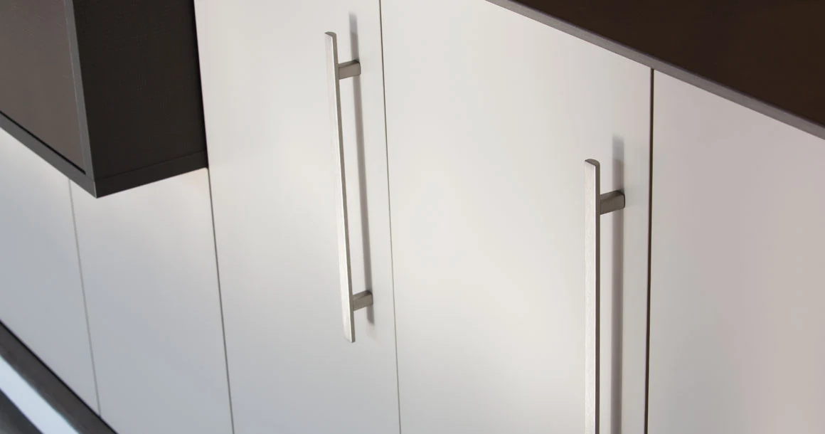 ¿Qué manijas para muebles blancos?